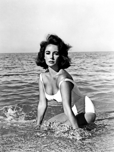 Hollywood Photo Archive Elizabeth Taylor In The Surf