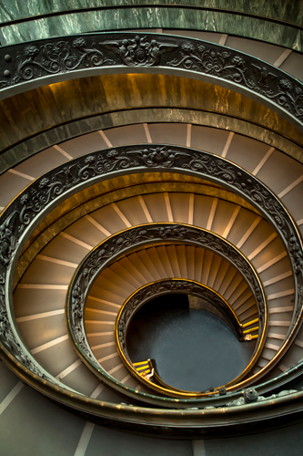 Ronin Roman Staircase